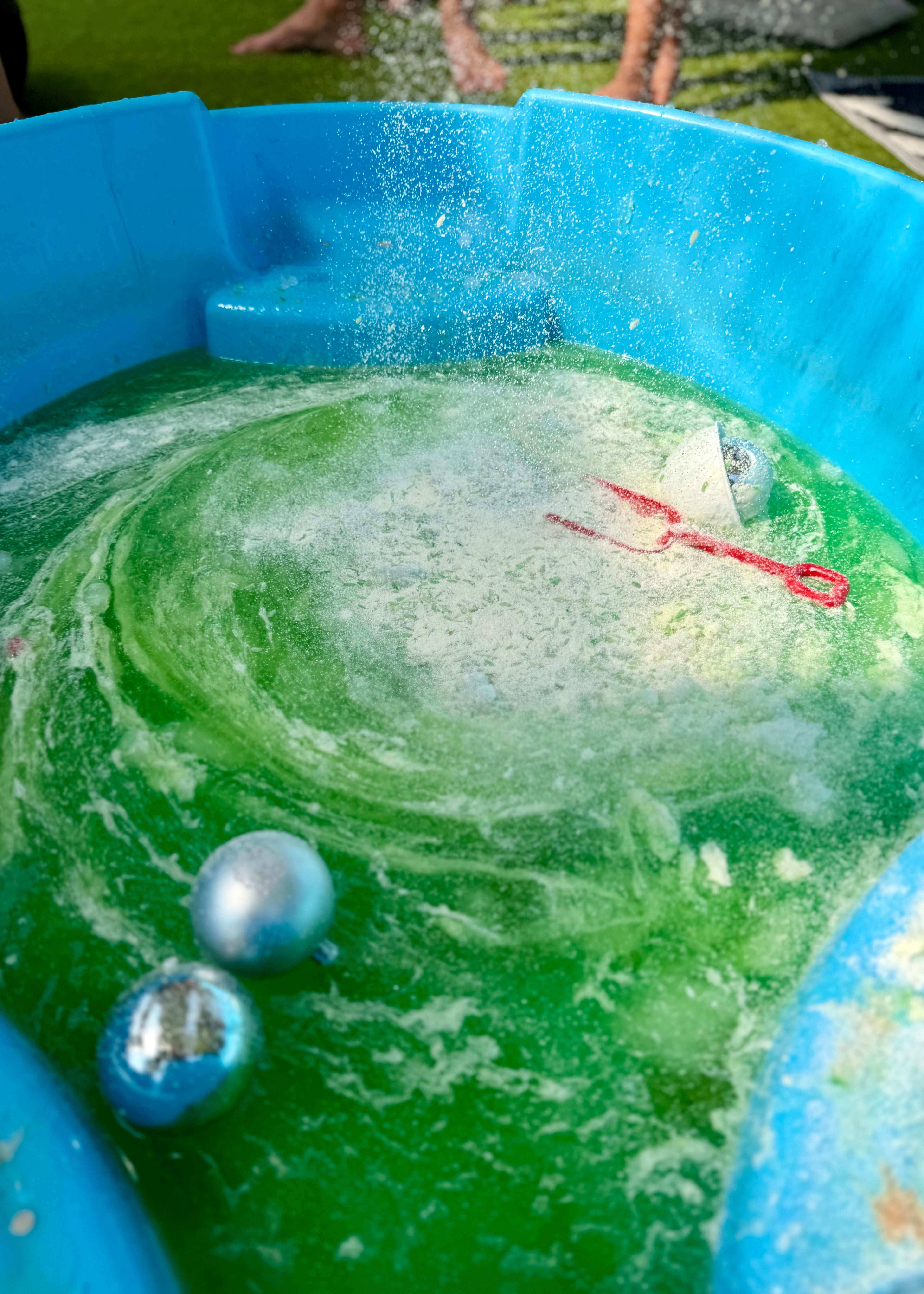 Christmas Messy Play - 17 December